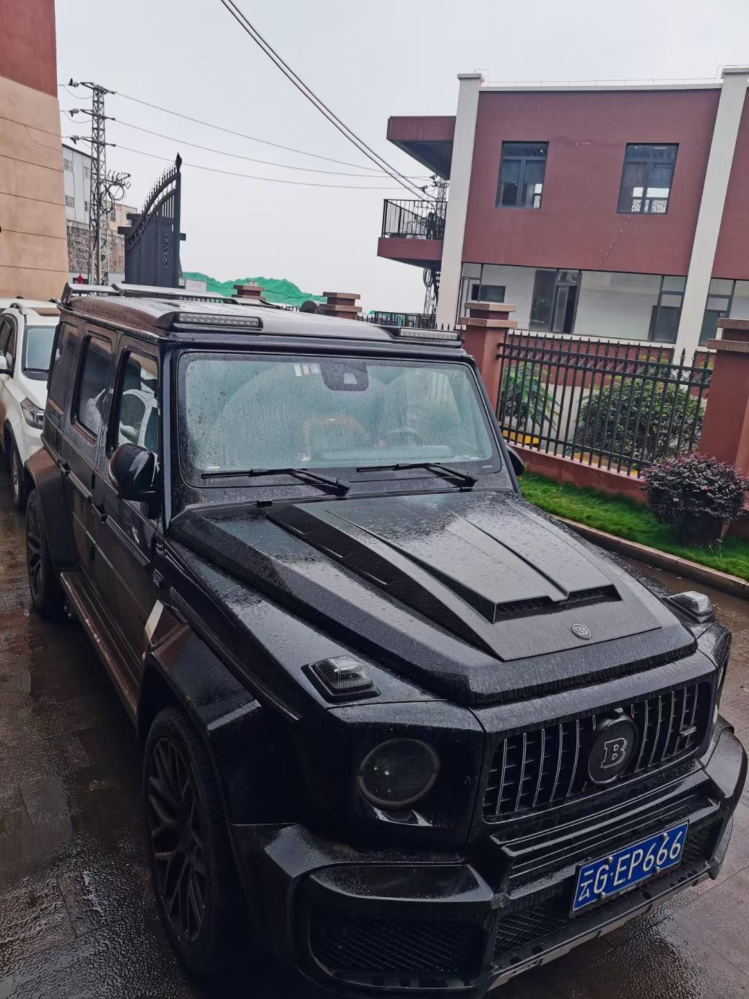 全国唯一的一辆G800
巴博斯G800云南矿老板一千多万拿下的，看看是不是真正的