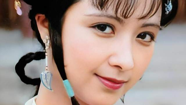 尤二姐被迫自尽，真的值得同情吗？她的一手好牌，全被自己打烂了