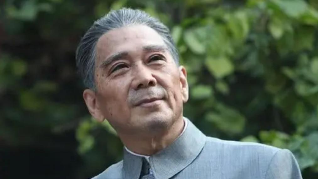 特型演员孙维民：出自哈尔滨，72次饰演周总理，连酒窝都一模一样
