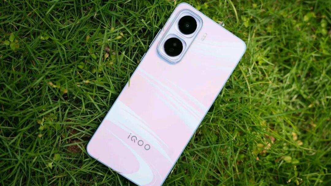 vivo多款机型正式涨价，涨幅在100-700元不等！