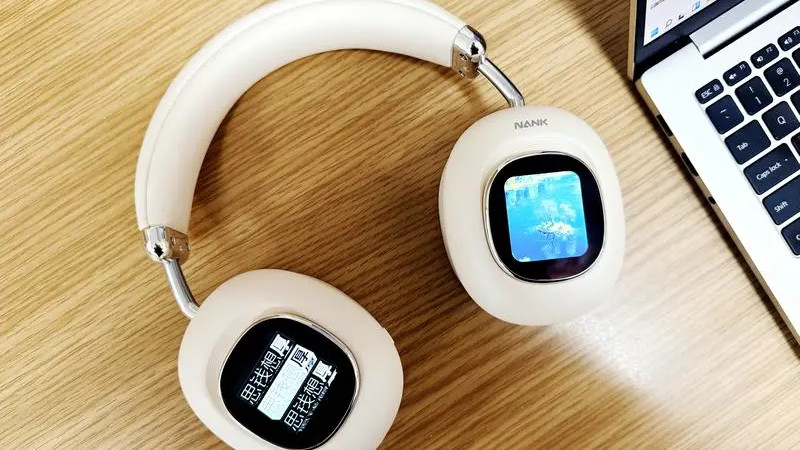 南卡SHOW头戴式蓝牙耳机，潮玩酷炫更实用