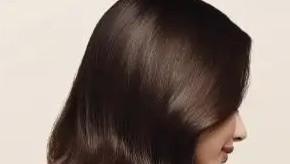 ​30天亲测10款洗发水：我的头皮和发丝变化记录