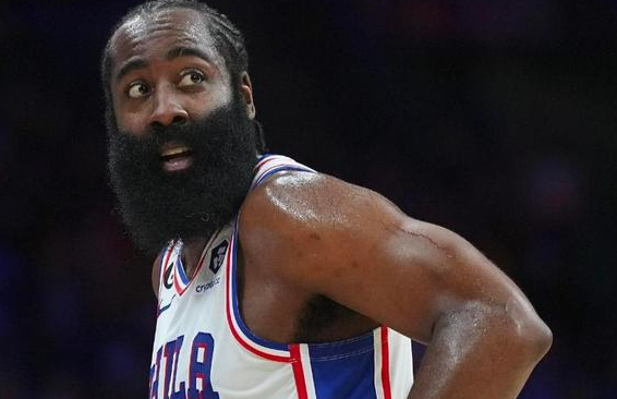 哈登在快船打掘金那场比赛，快船队其实不是水平不够，差的就是森林狼这股气势。