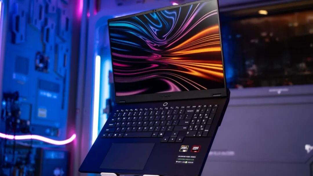 128GB统一内存架构革新，灵创K16破解移动端AI算力瓶颈