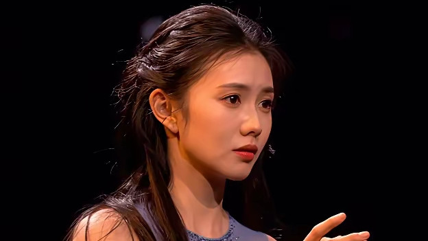 今年的春晚节目就只记住了两个人，海来阿木和刘浩存