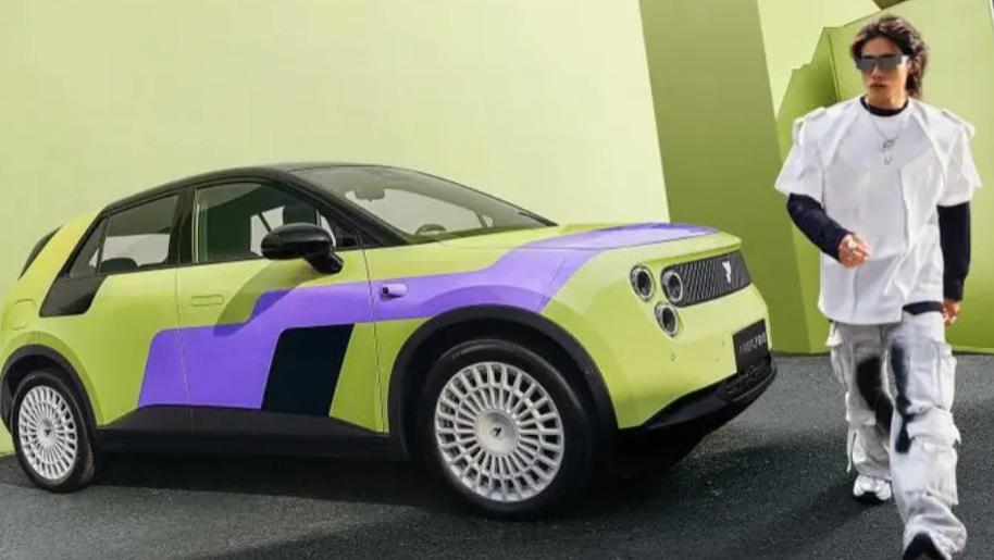 firefly萤火虫千禧漫波特别版车型上市 售13.78万元