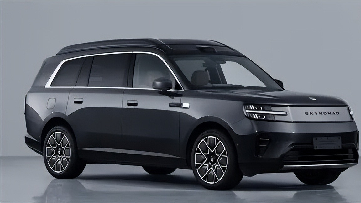 SUV 身段追求 MPV 空间！雷军：澎程 N90 布局和 GL8 处于同一水平