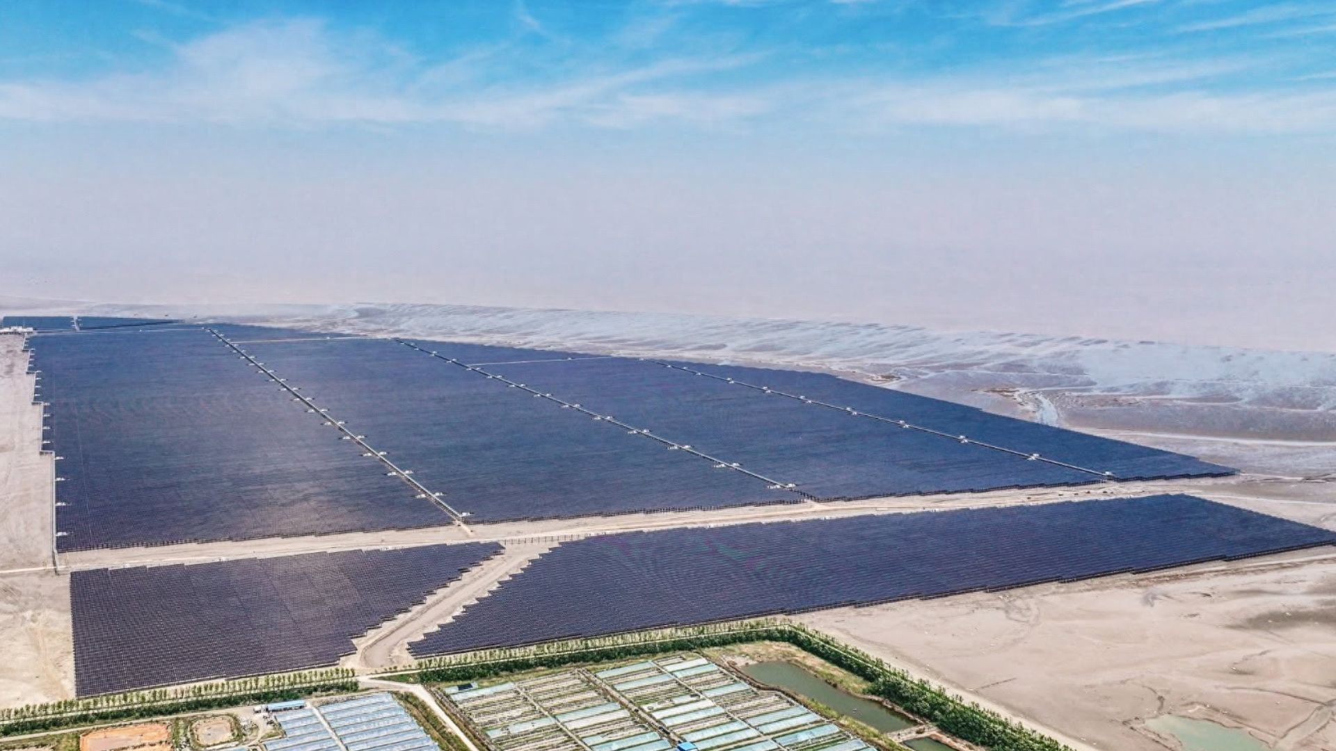 中国最大太阳能制氢储能项目建成，配备12万千瓦时备用电源