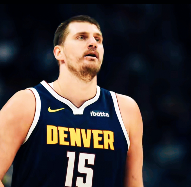 掘金今年如果能夺，我排约老师进入历史前5

主要是约老师打法观赏性太高了，攻防协