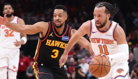 NBA季后赛，尼克斯主场106-107不敌老鹰，系列赛大比分被扳为1-1。
比赛