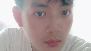 女人不是天生的巫婆