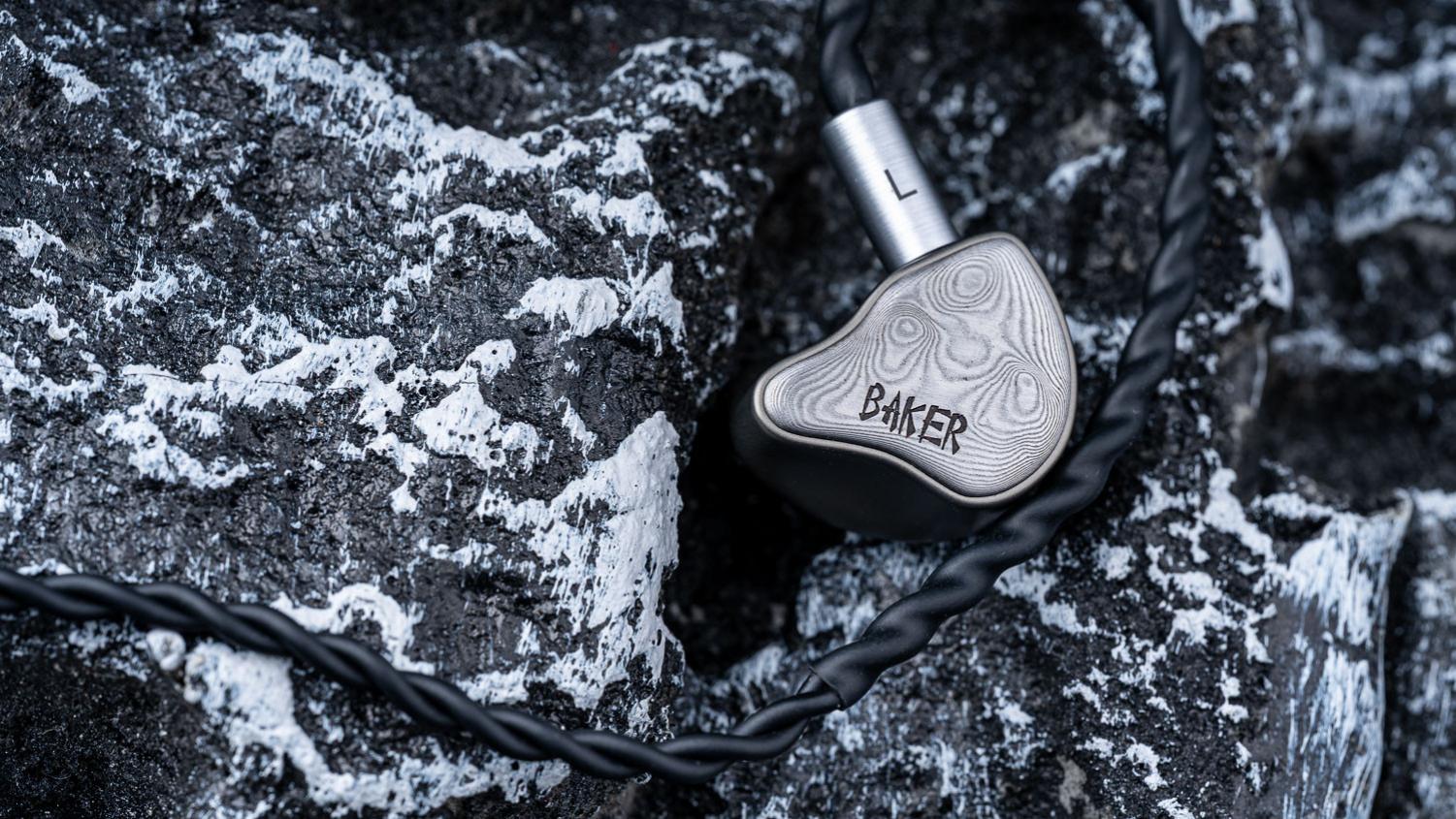 大佬的脸，萌妹的心——简评研音科技  Baker