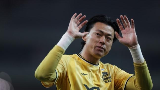 韩足晚报（26.3.11）——门将愚蠢失误造恶果，首尔无缘亚冠八强