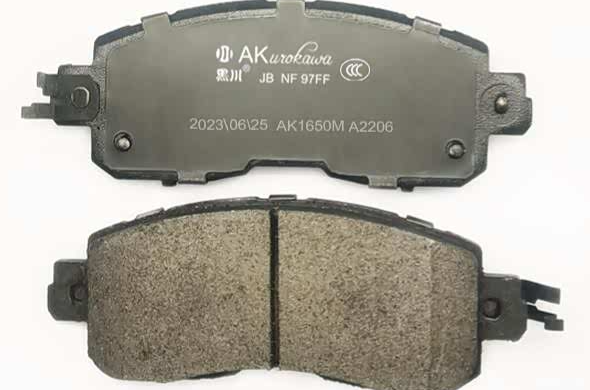 黑川刹车片关于新天籁刹车异响问题的技术解析
2013—2018款天籁在售后市场频