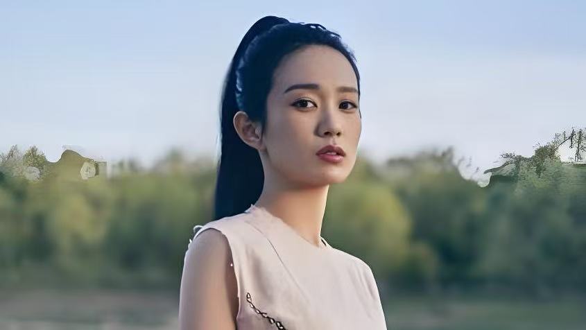 电视剧《金关》开播，能成为现象级热播剧吗？
经超、黄尧、屠芷莹主演的海关旅检悬疑