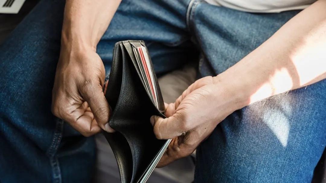 穷人家庭最大的问题不是穷