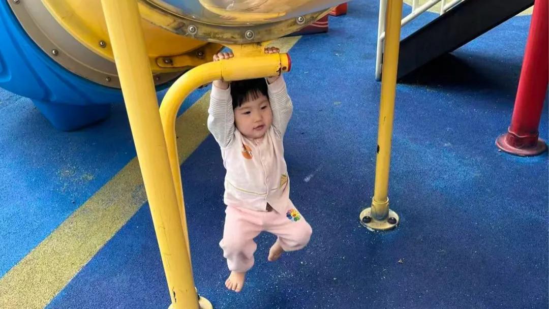 赤脚踏出成长路