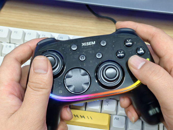 游戏手柄排行榜前十名推荐有哪些？最好用的游戏手柄排行榜推荐