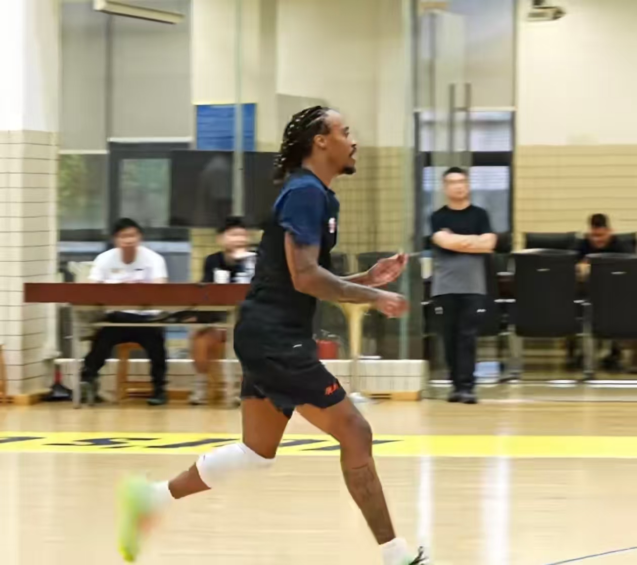 崔永熙、麦考复出时间已定，已参加队内对抗赛，广东锋线加强明显