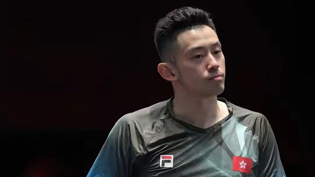 世界第44的黄镇廷打败世界第5的张本智和，原来背后是有高人指点