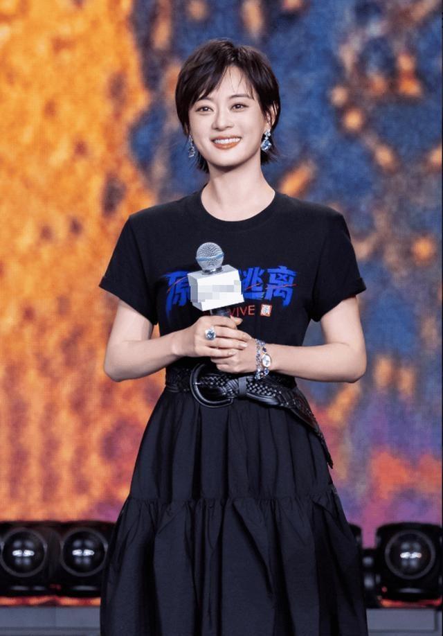 孙俪新剪短发状态封神，藏着两个核心真相，为啥能碾压内娱中年女