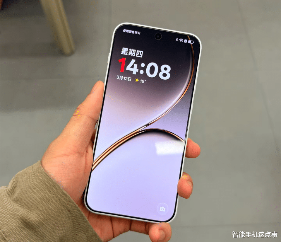 一加15T线下上手体验：不吐不快，说说真实感受！