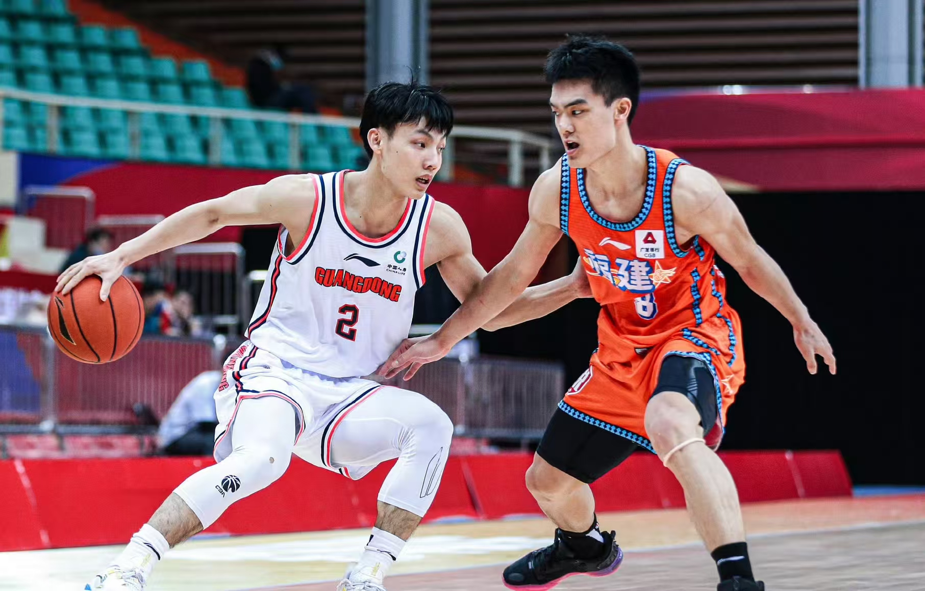 广东VS福建，不能输的比赛，徐杰再遇皮特森，重点针对福建几个三分点