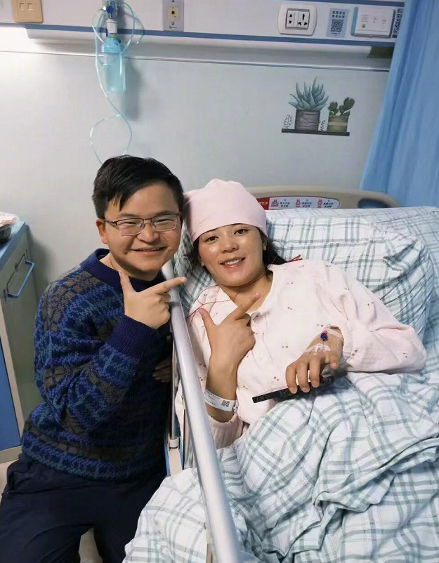 恭喜林浩升级当爸爸！地震中背出两位同学的勇敢少年，奥运开幕式上与姚明并肩的身影，