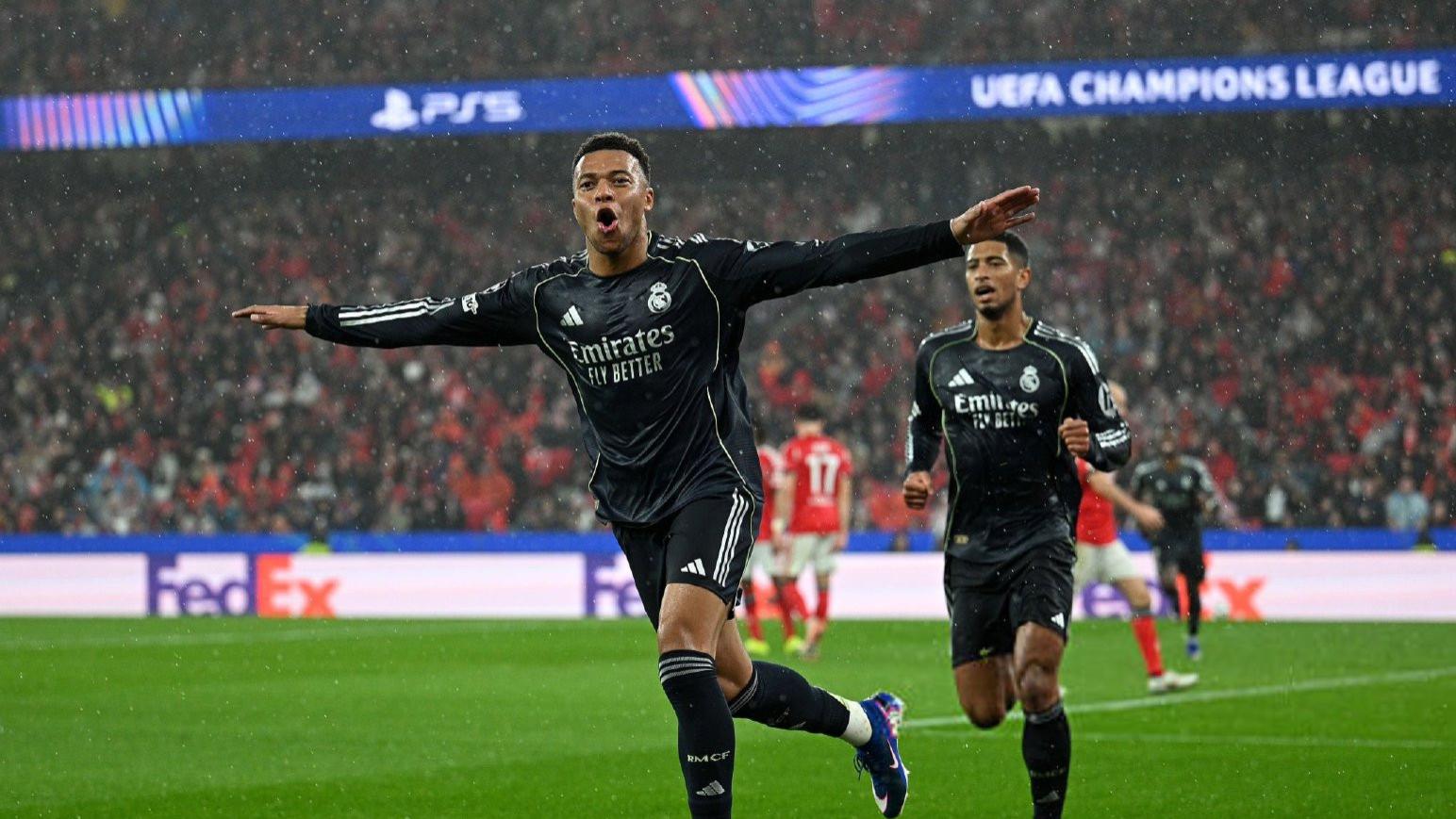 欧冠一夜变天！皇马爆冷跌出前8，曼城压哨晋级，16强已定8席