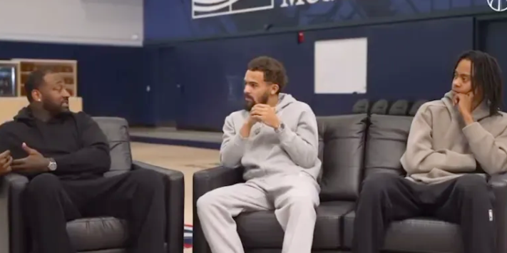 前NBA球员约翰-沃尔在接受采访时，回顾了自己职业生涯的转折点。
沃尔表示：“在