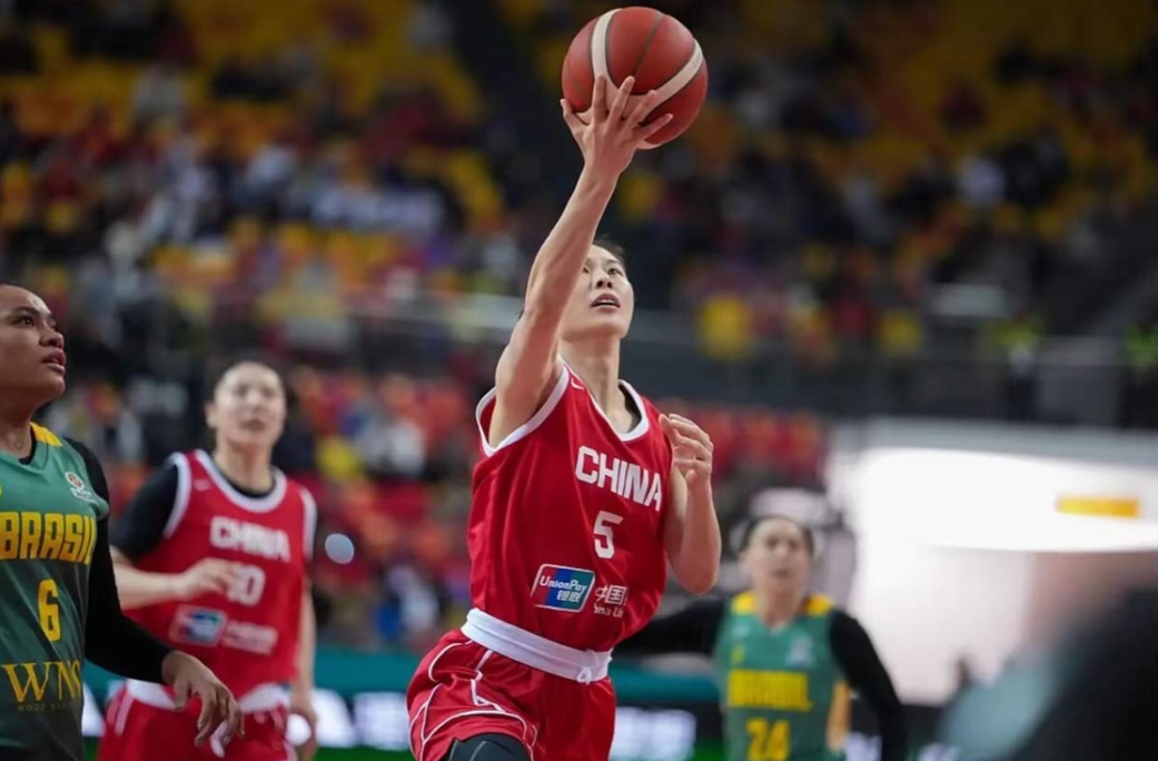 今晚女篮对阵捷克，会出意外吗?
本人认为不会出现意外，原因有二：一是两队实力不在