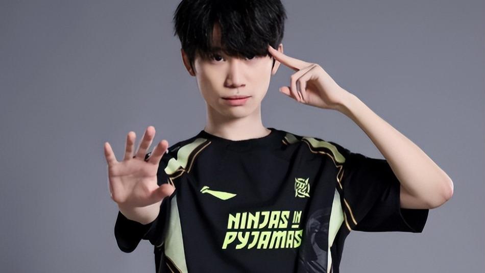 LPL凉到无人可用？Doinb天天打dota还能被官方邀约，结果还被拒了