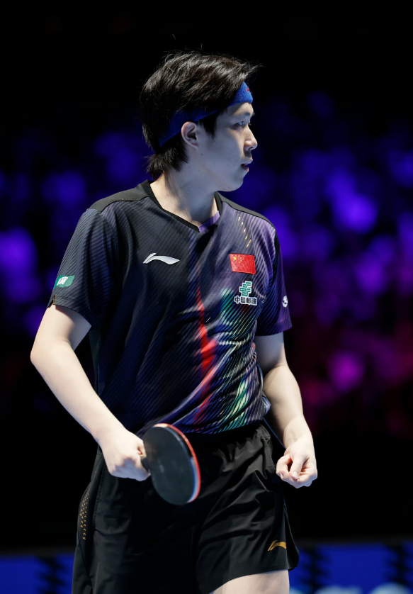 国乒只有王楚钦和温瑞博澳门世界杯小组出线，晋级到16强，梁靖崑，周启豪，陈垣宇都