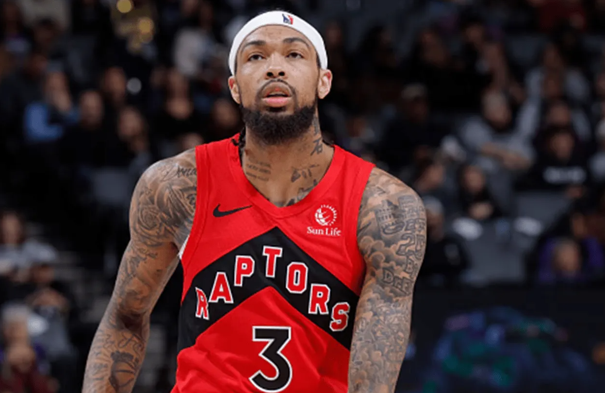 NBA常规赛，猛龙客场惨败太阳。
此役，英格拉姆10投仅3中，三分2中0得到6分