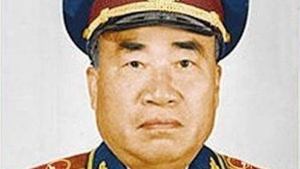 南昌起义后周恩来力荐朱德实际指挥全军，在绝境中塑造红军军魂