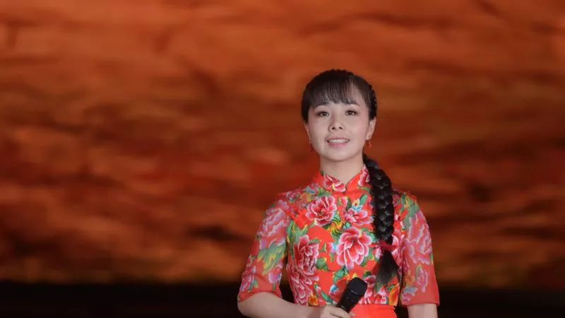 王二妮：我这辈子最正确的决定，就是放弃百万年薪并倒贴下嫁农村