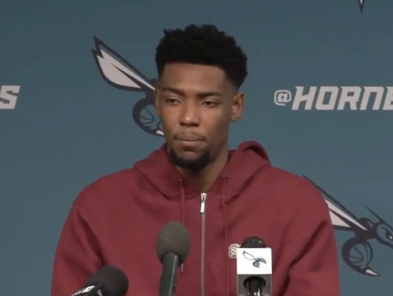 今日NBA常规赛，黄蜂100-118不敌活塞。

黄蜂球员布兰登-米勒接受了记者