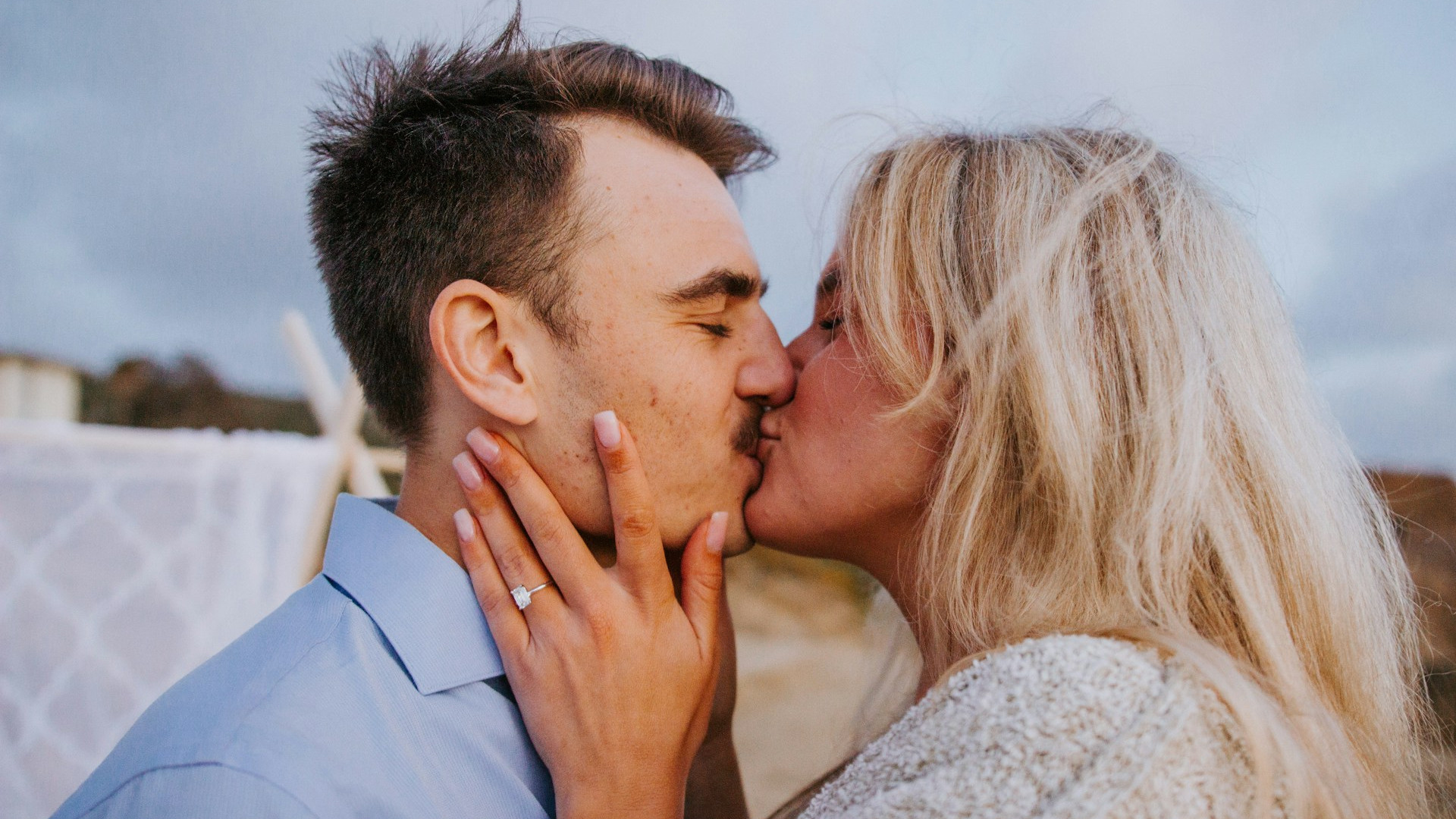 性治疗师真心话：除了技巧，我们在床上更缺失的是什么？