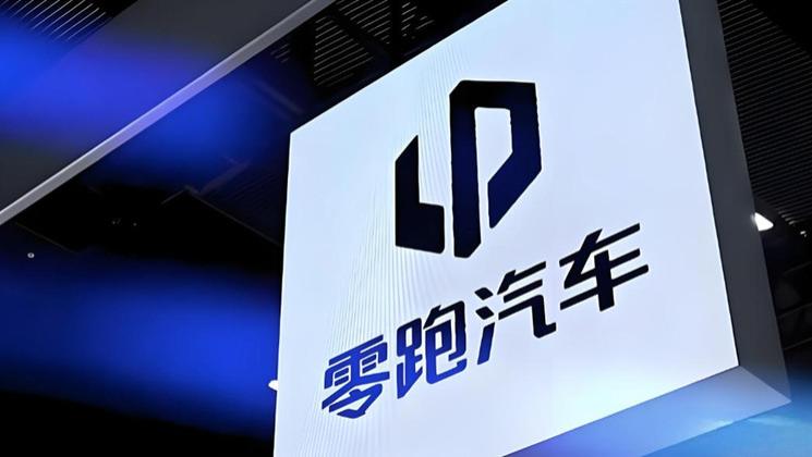 零跑D99“掀桌子式”入局，朱江明背后的商业逻辑是什么？
