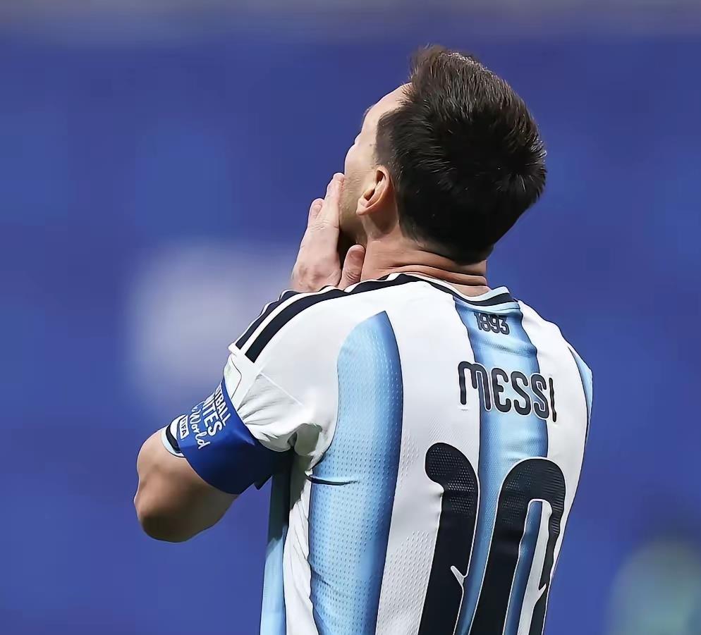 世界杯四强终于出炉了

看着晋级名单，FIFA要笑得腰都弯了

英格兰，