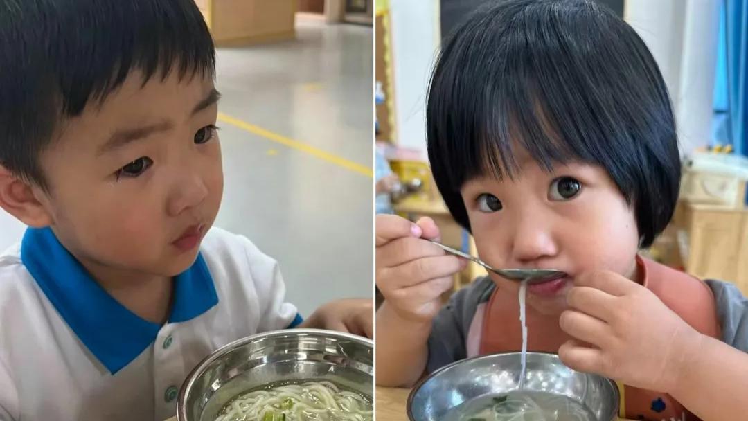 三年前哥哥入园哭到吃不下饭，今天妹妹入园直接把米粉干光