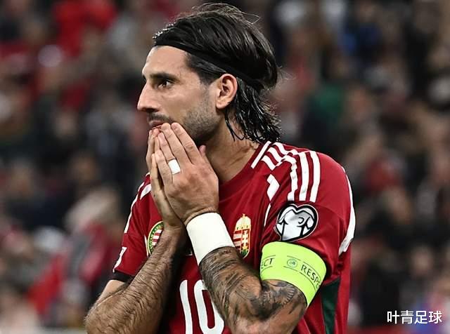 无缘世界杯最强11人：莱万领衔！前场4巨头 意大利独占5席