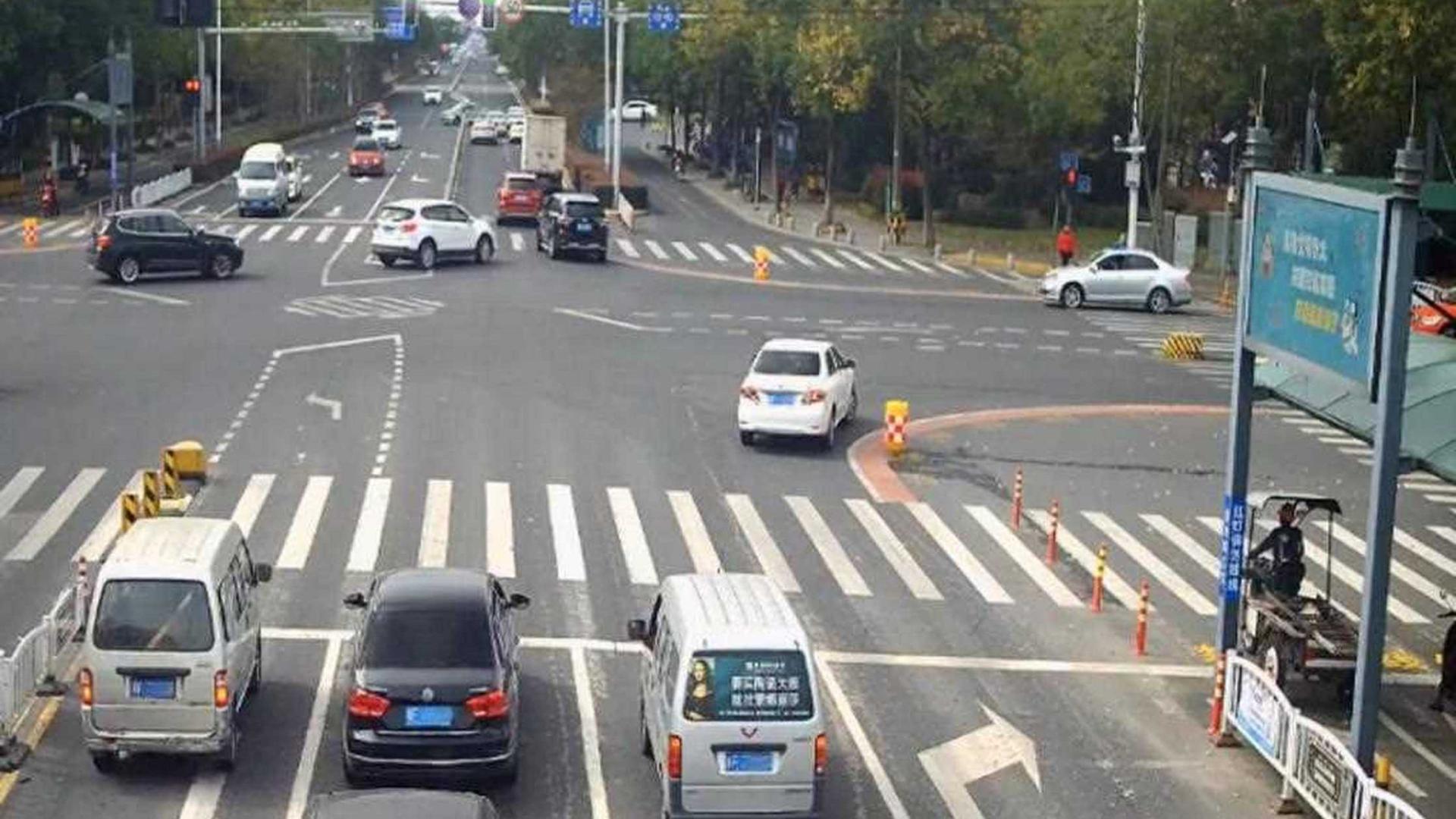 开车总是忍不住开猛车怎么办？老司机：别不信，做到这几点才安全