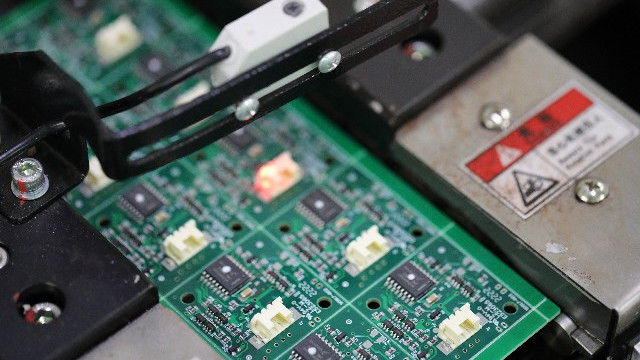 SMT工程师必看！01005元件贴装缺陷全解析+实战避坑指南