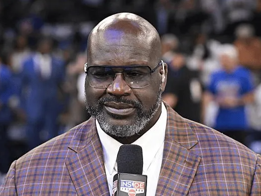 美媒NBACentral转载了奥尼尔的一段言论：
若要组建一支球队，他会选择勒布