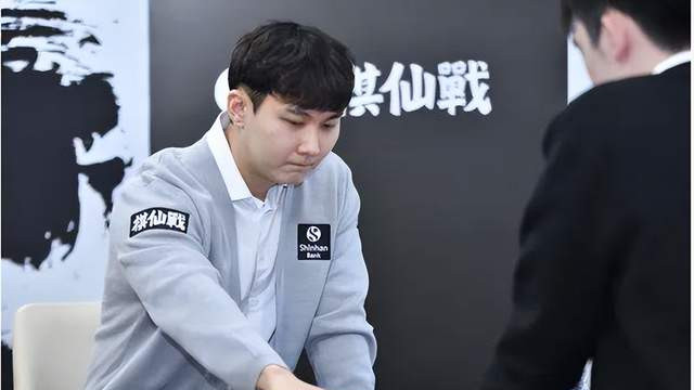 时隔23年再有30多岁棋手夺大赛冠军，年满33岁的朴廷桓称霸棋仙战