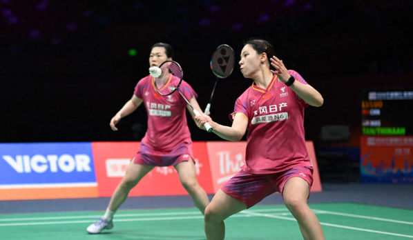 4月10日，羽毛球亚锦赛结束了1/4决赛争夺。国羽在五个单项中均有选手晋级4强，