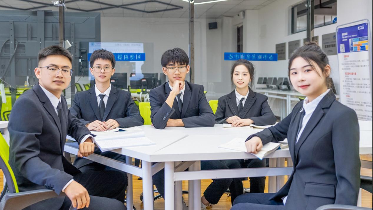 为何众多学子选择湖北恩施学院专升本？这四大优势让你不再迷茫！