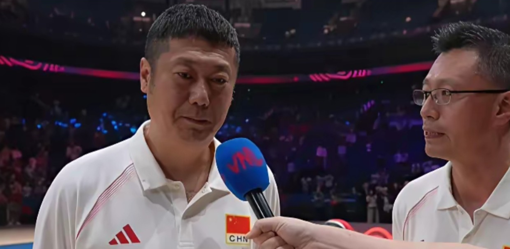当中国女排以3-1战胜波兰女排时，相信无论场上球员还是场下主教练赵勇，都大大的松
