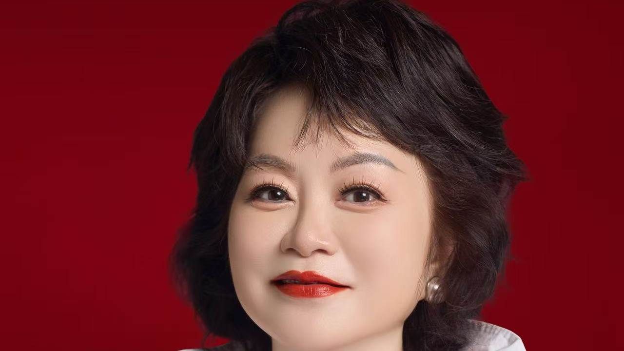2026艺术名家名作高铁迎春巡展——朱吴妮娜